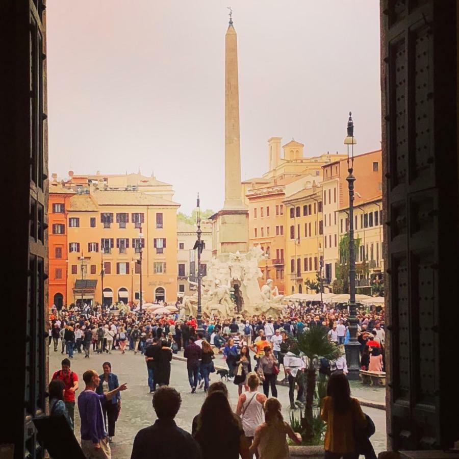 Romenjoy Colosseo Luaran gambar
